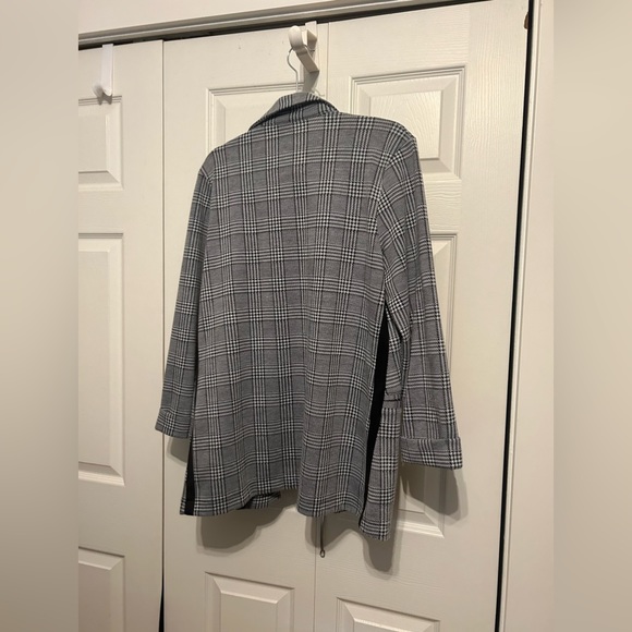 NWOT H&M Plaid Soft Blazer - Picture 6 of 10